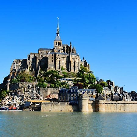 Baie Du Mont Saint Michel - 6 Personnes - Spa Privatif Roz-sur-Couesnon Εξωτερικό φωτογραφία